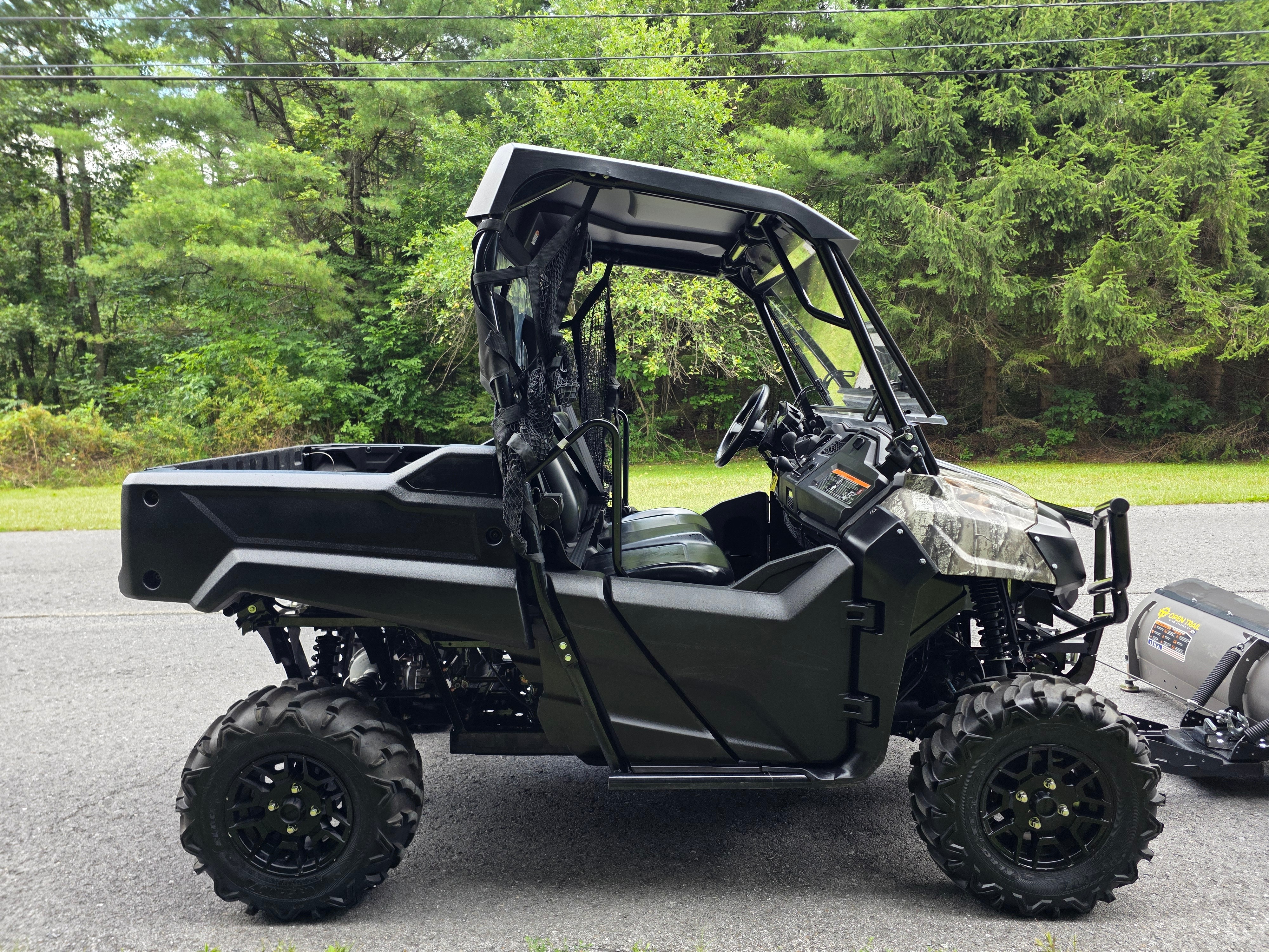 2025 Honda Pioneer 700 Forest in spring mills PA