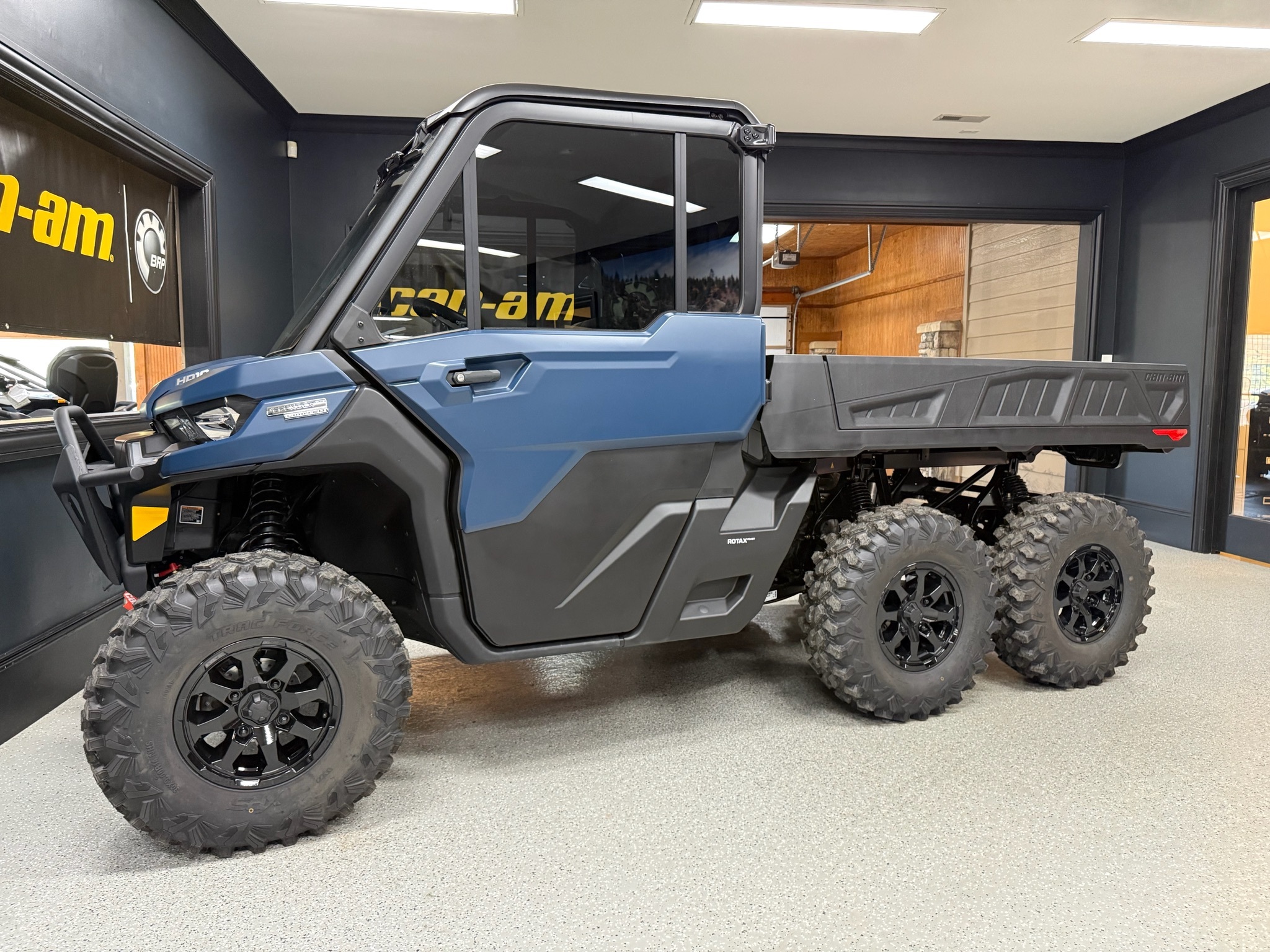 2026 Can-Am Defender 6x6 Limited in iron station NC