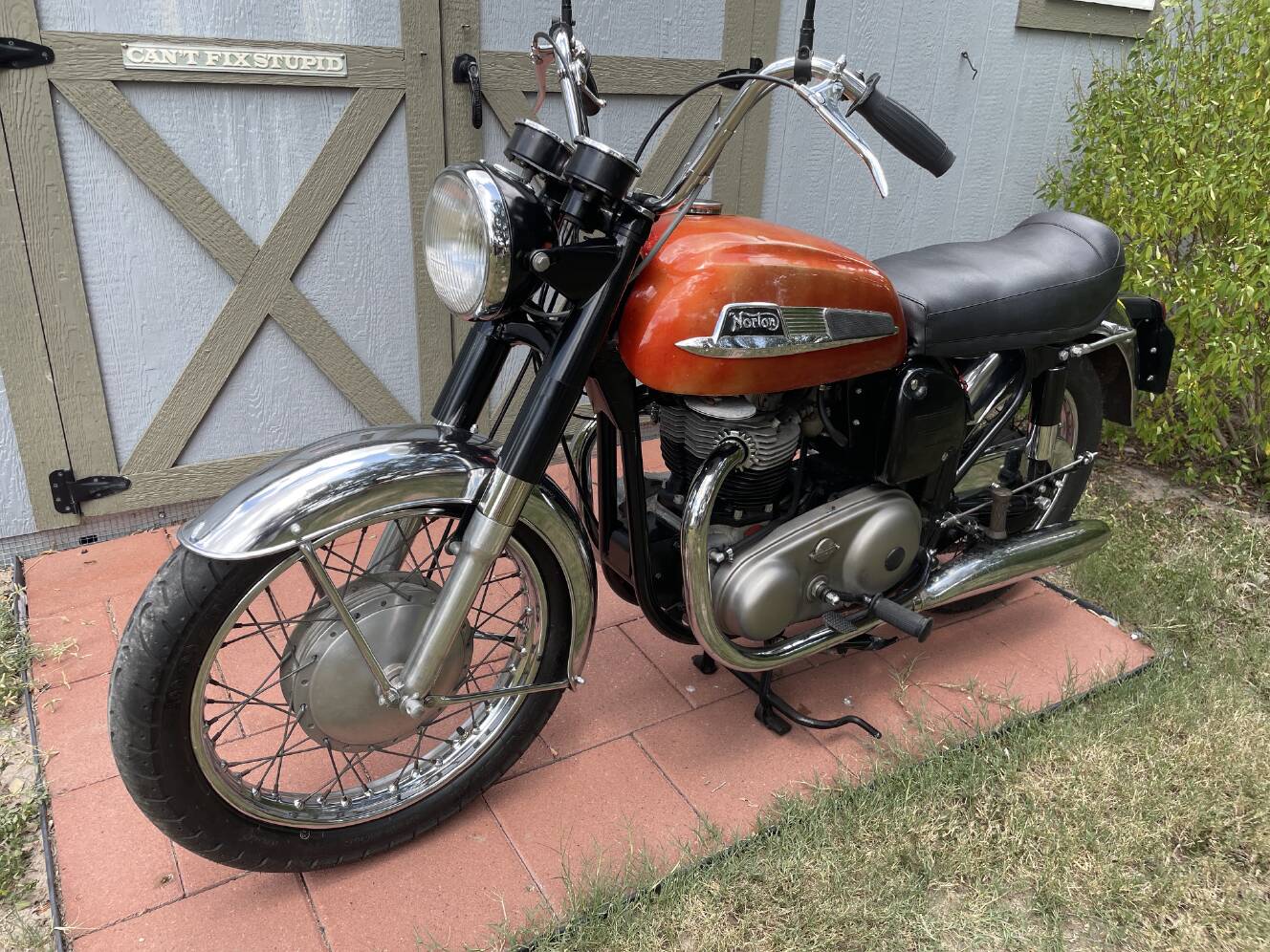 A photo of this 1967 Norton ATLAS