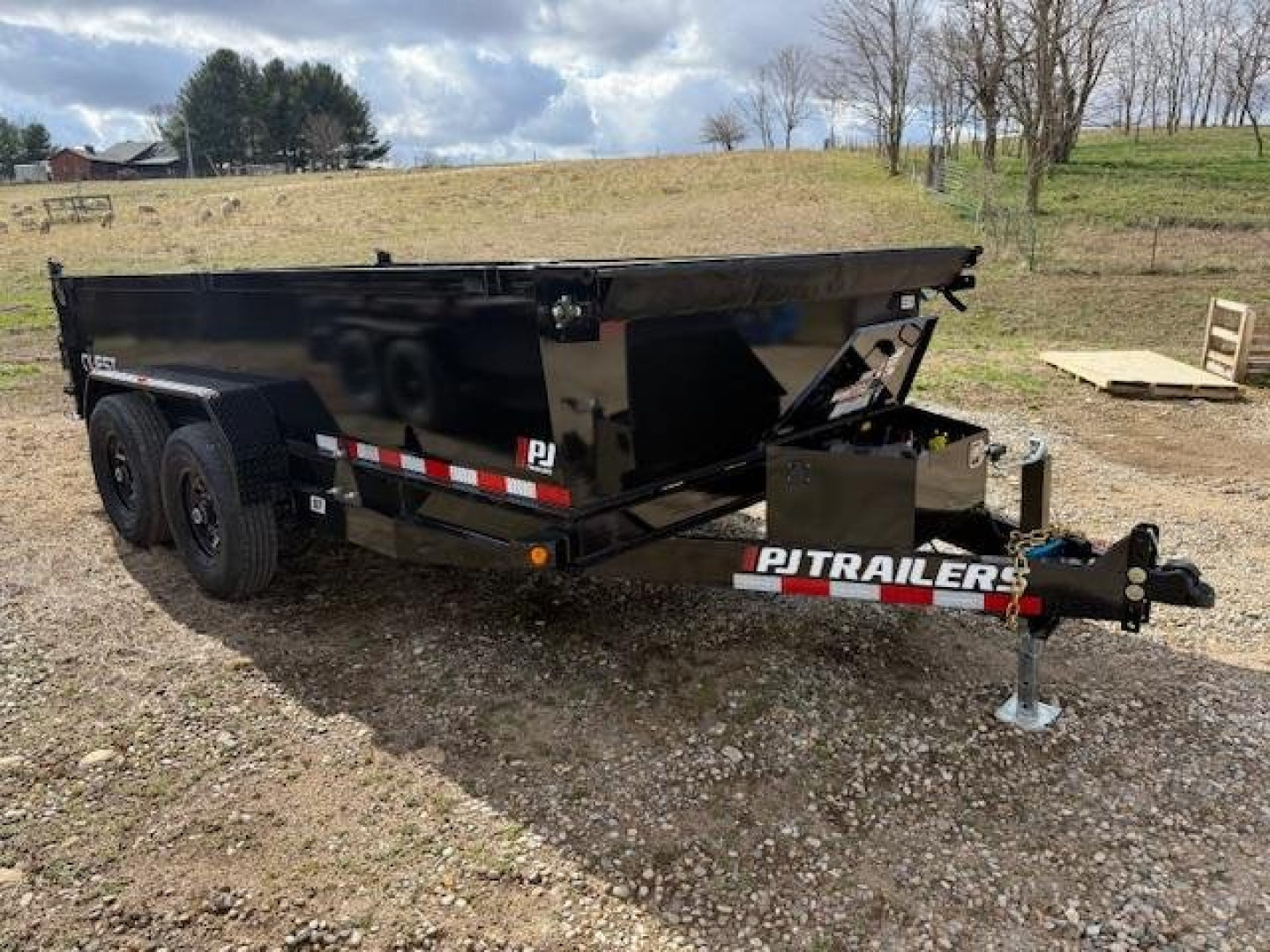 2026 PJ Trailers PJ 14K QUEST 6" CHANNEL (D7) 83"x14' in Clinton, IN