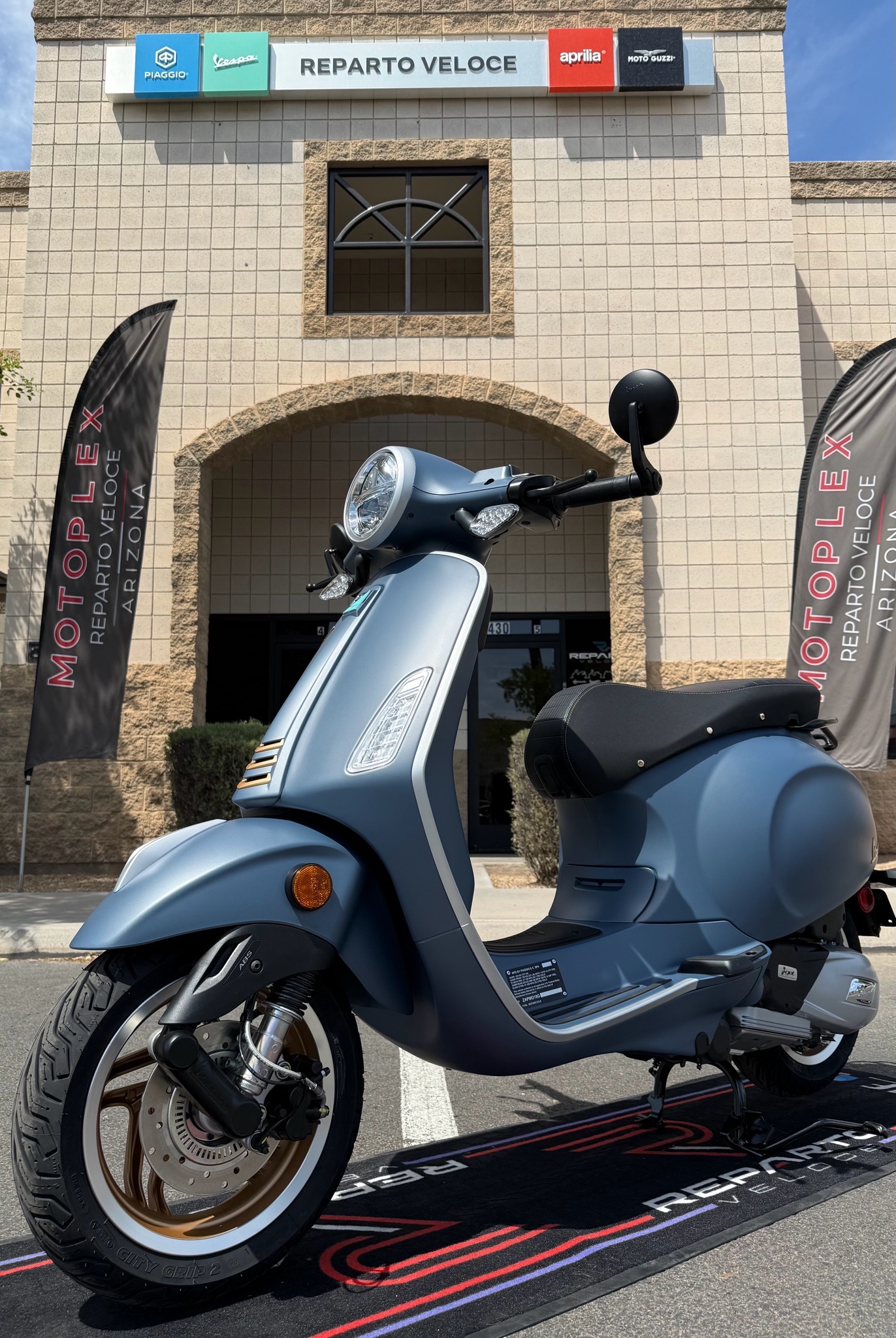 2027 Vespa Primavera 150 Officina 8 150 in Chandler, AZ