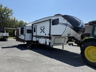 2021 COACHMEN CHAPARRAL LITE 284RL