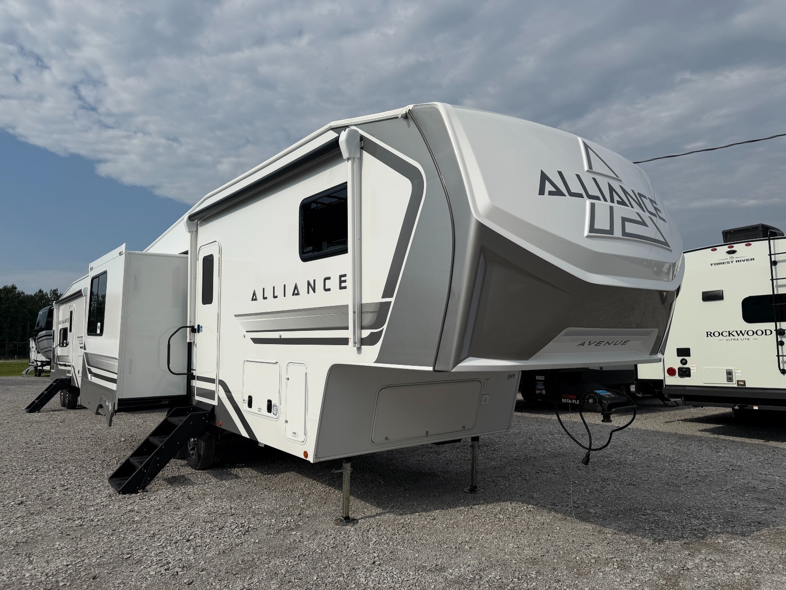 2027 Alliance Rv Avenue 25RL in holden LA