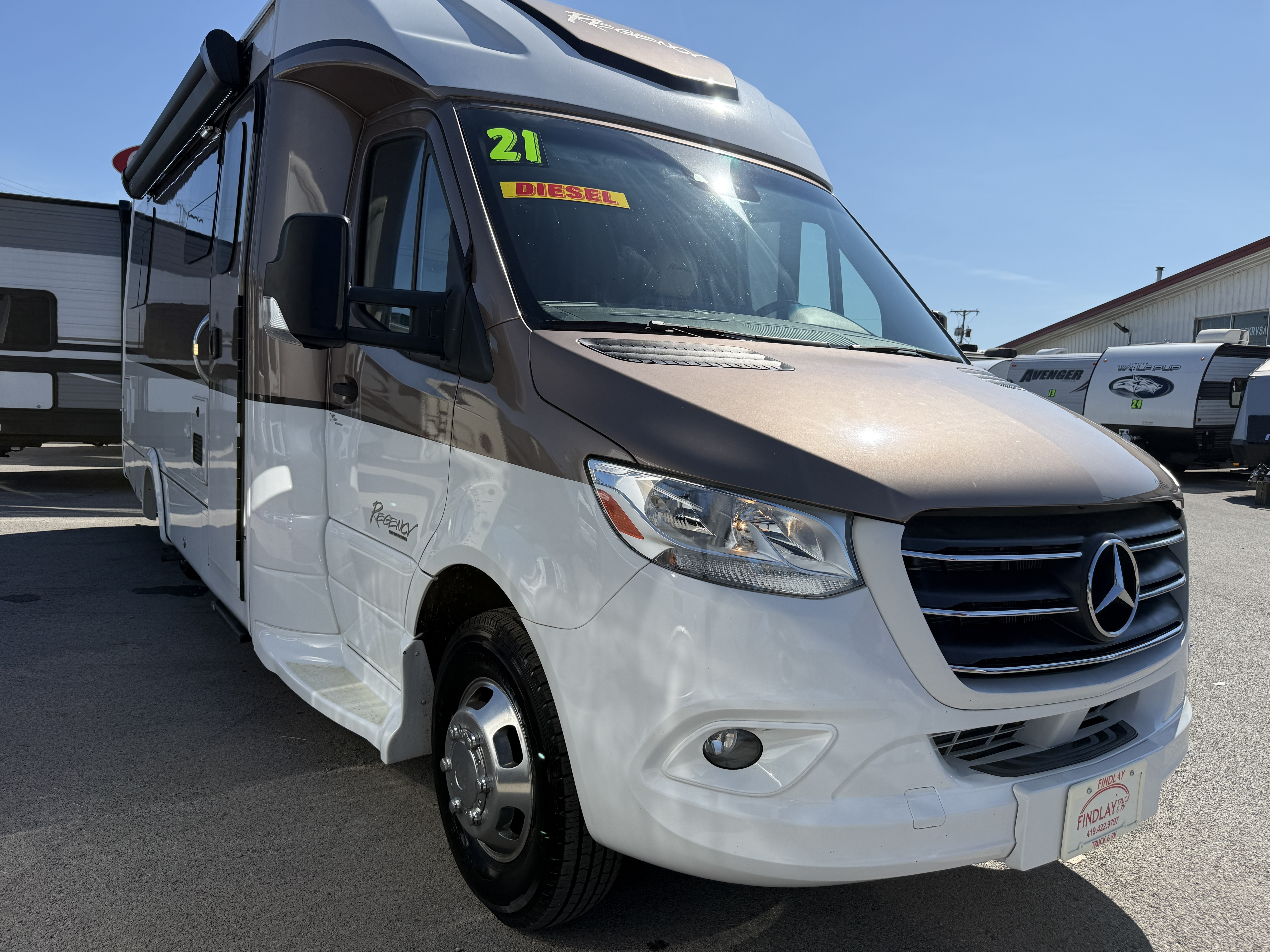 2021 Regency Conversions ULTRA BROUGHAM 25TBS in findlay OH
