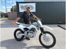 2027 Kawasaki ZX-6R Preview image