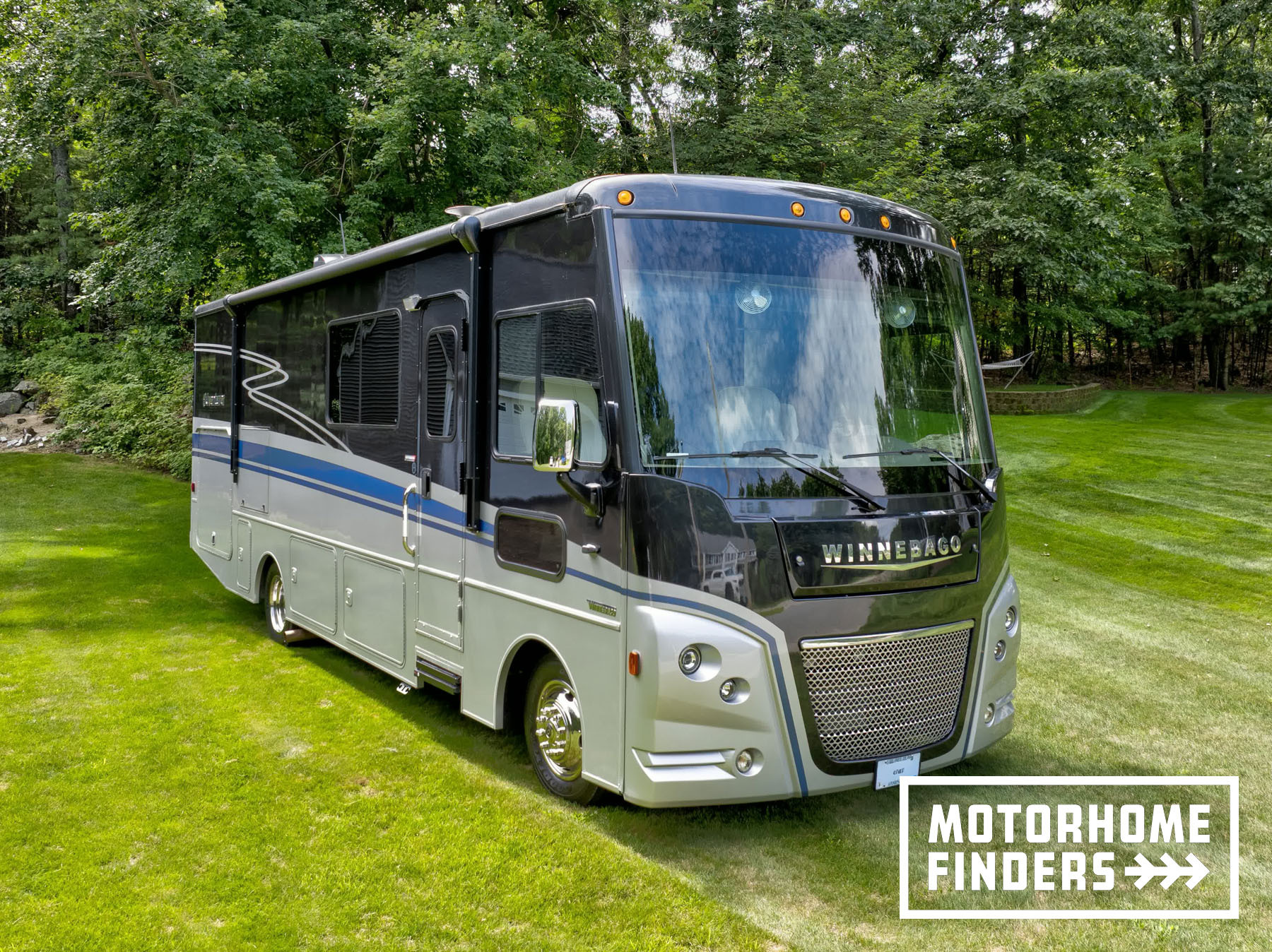 2022 Winnebago ADVENTURER 29B in hudson NH