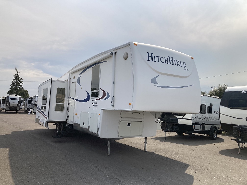 2006 Nuwa HITCHHIKER 36CKRD in fresno CA