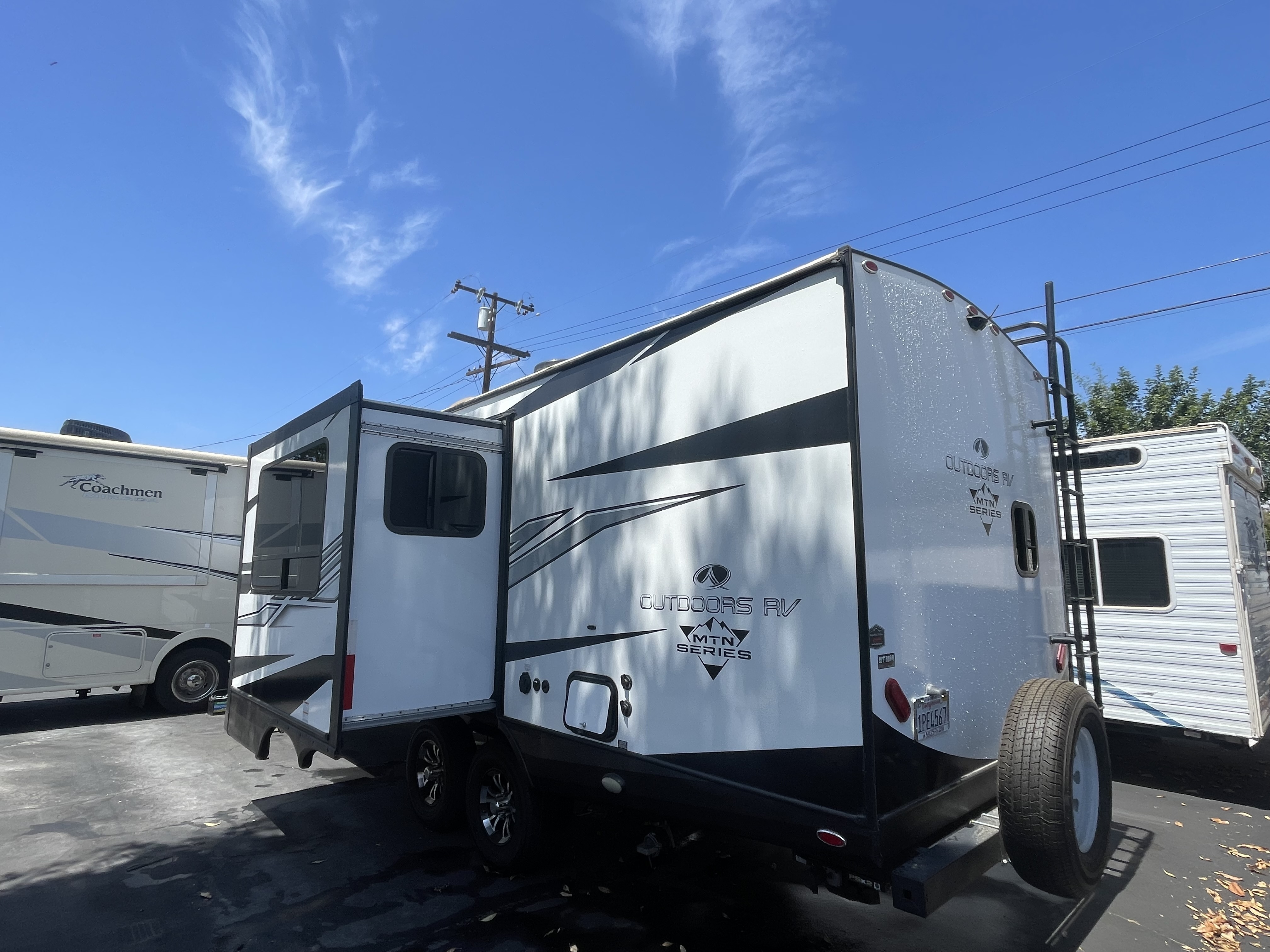 2023 Outdoors Rv TIMBER RIDGE 23DBS in la habra CA