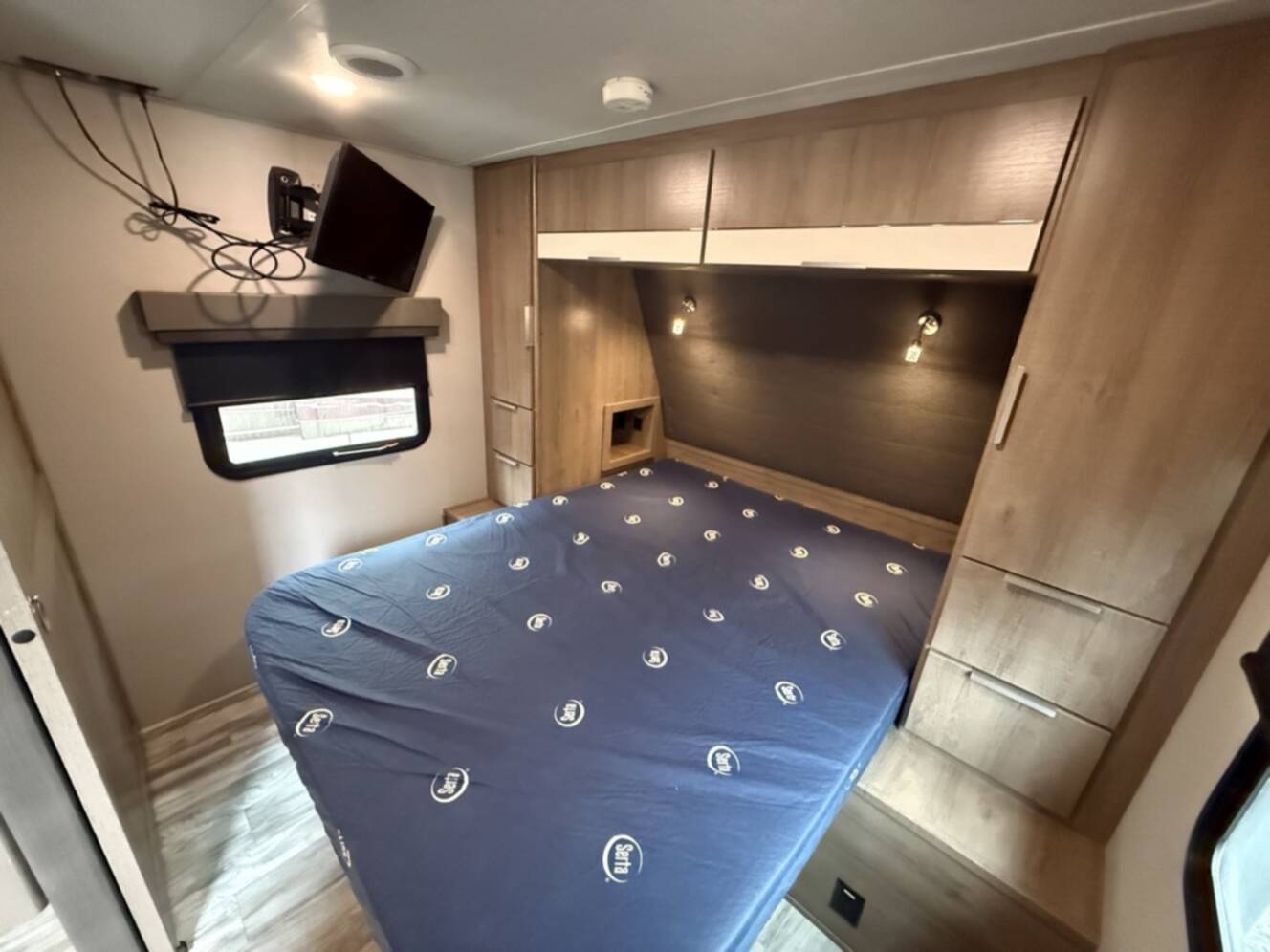 A photo of this 2021 Grand Design IMAGINE XLS 23BHE