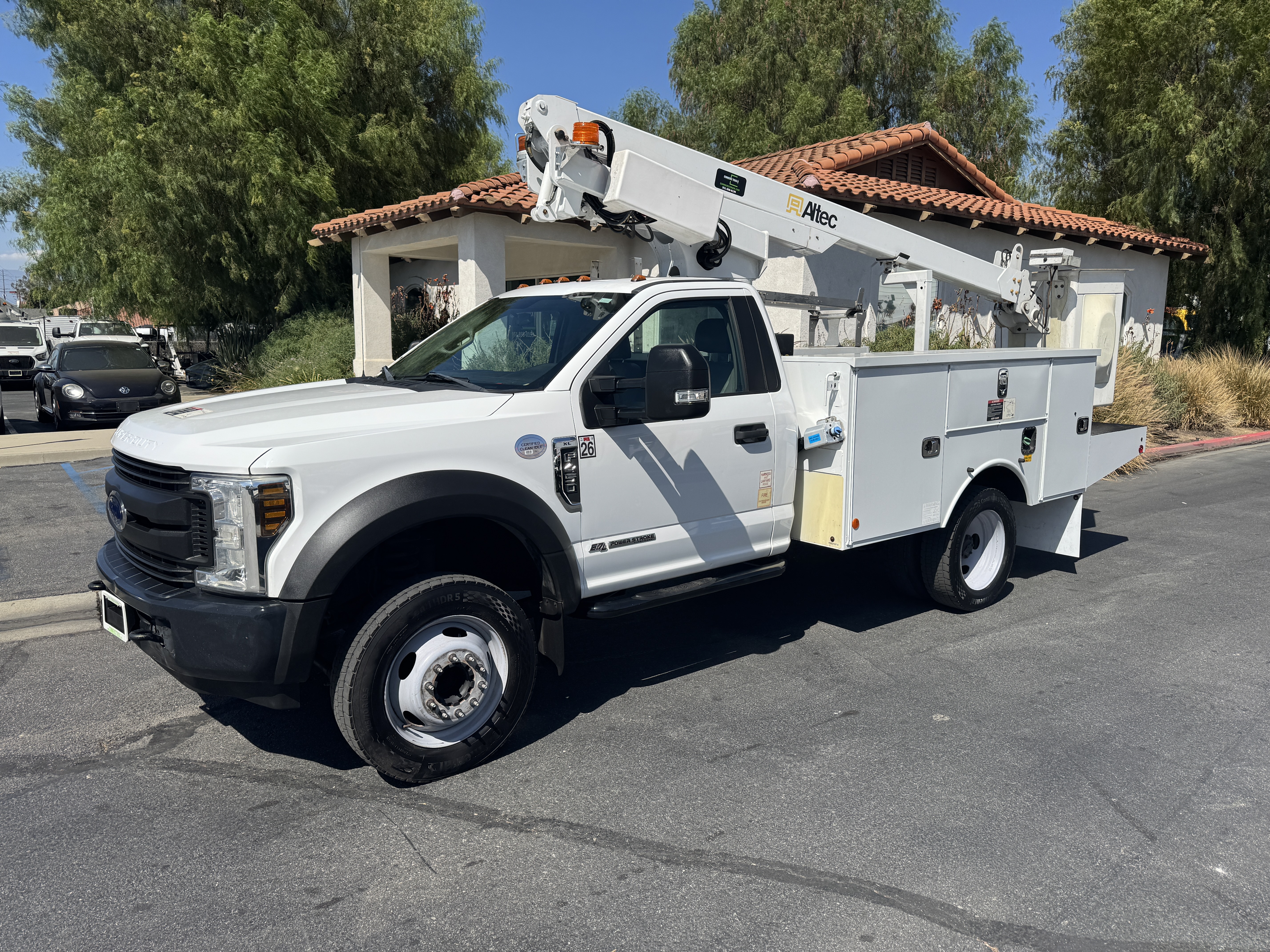 2018 ALTEC AT200A in Norco, CA