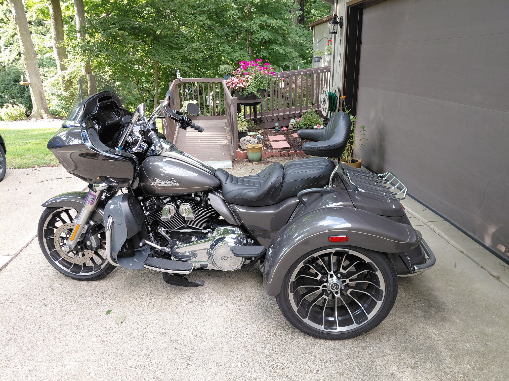 2023 Harley-Davidson ROAD GLIDE 3 Cruiser motorcycle