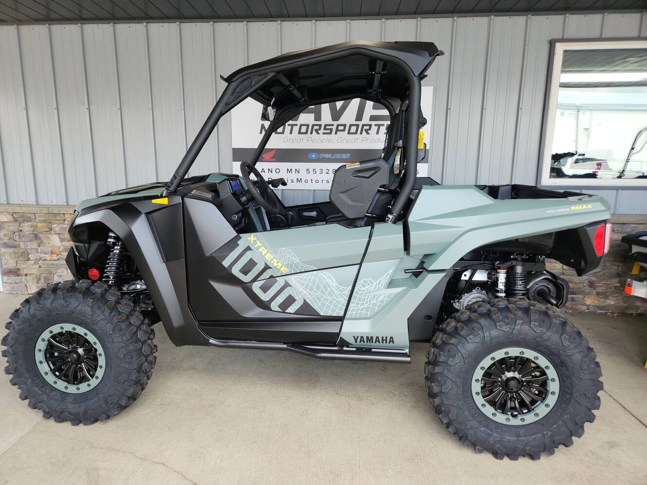 A photo of this 2026 Yamaha Wolverine RMAX2 1000 XT-R
