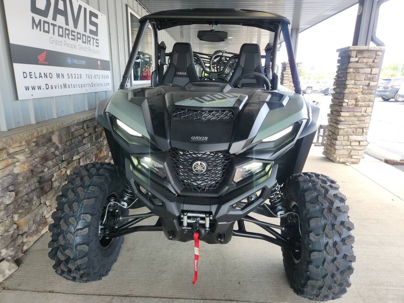 A photo of this 2026 Yamaha Wolverine RMAX2 1000 XT-R