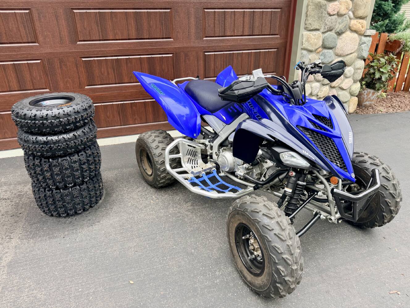 A photo of this 2024 Yamaha RAPTOR 700R