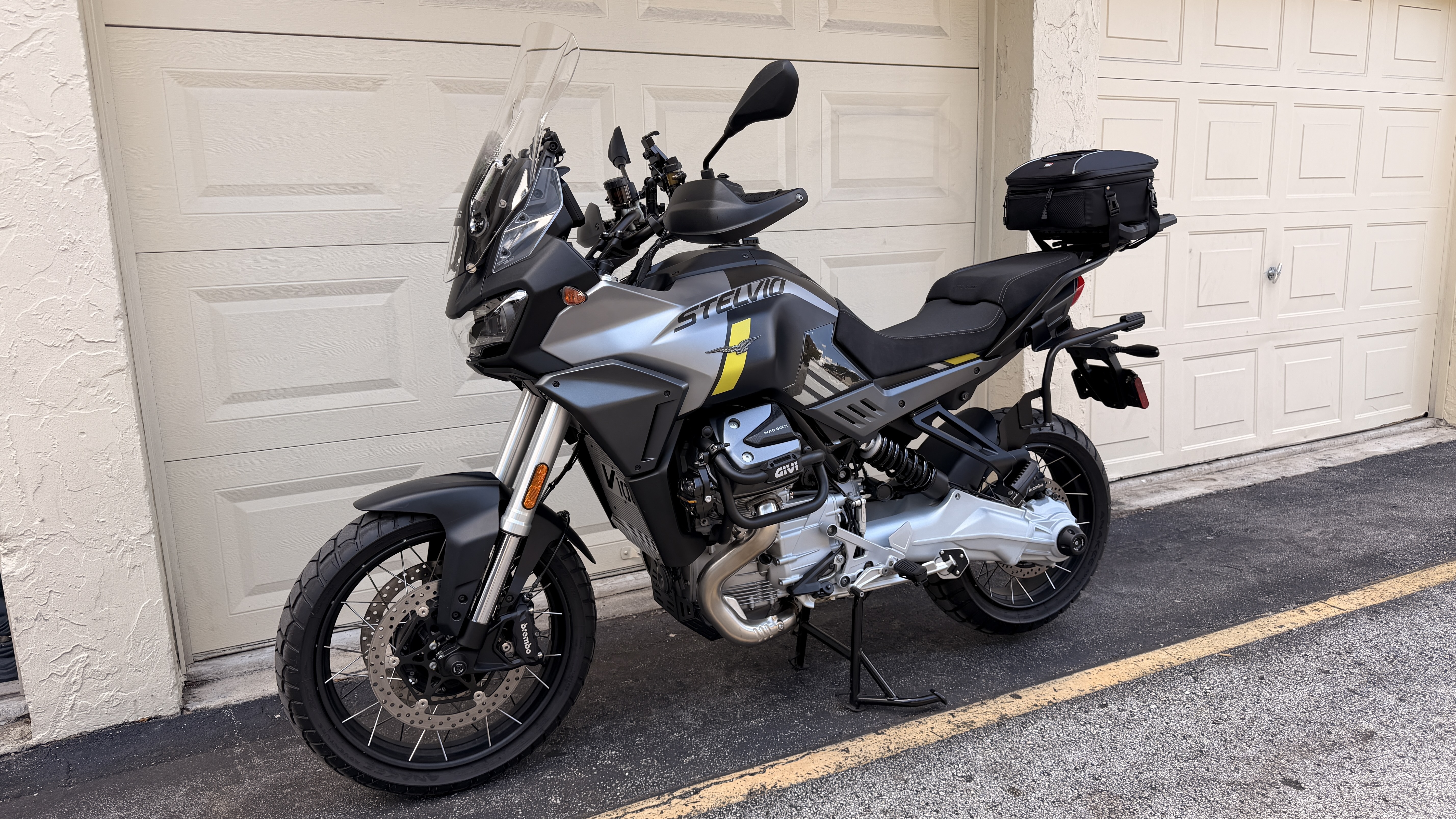 2024 Moto Guzzi STELVIO BASE BASE in West Palm Beach, FL