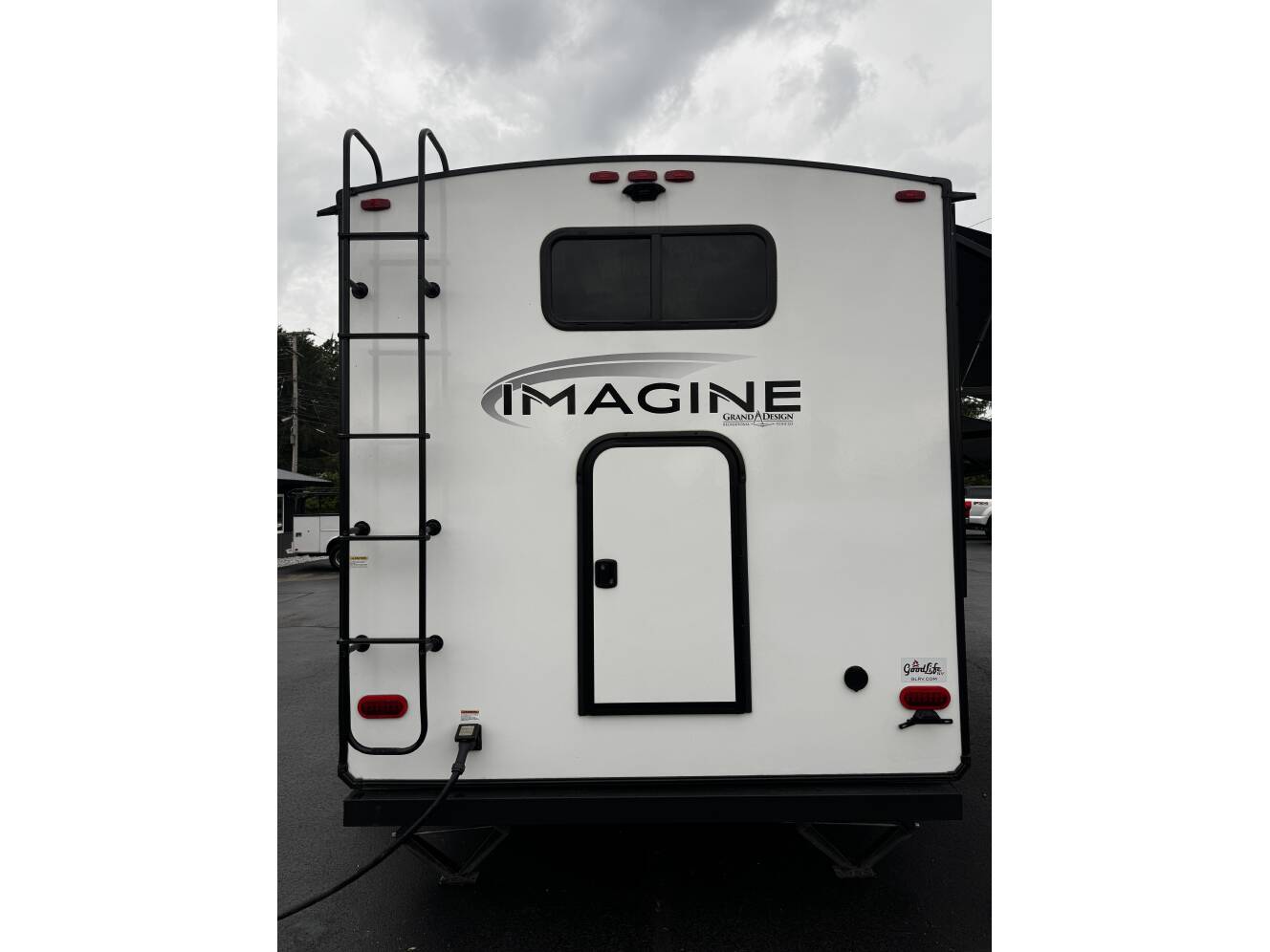 A photo of this 2023 Grand Design IMAGINE 3210BH