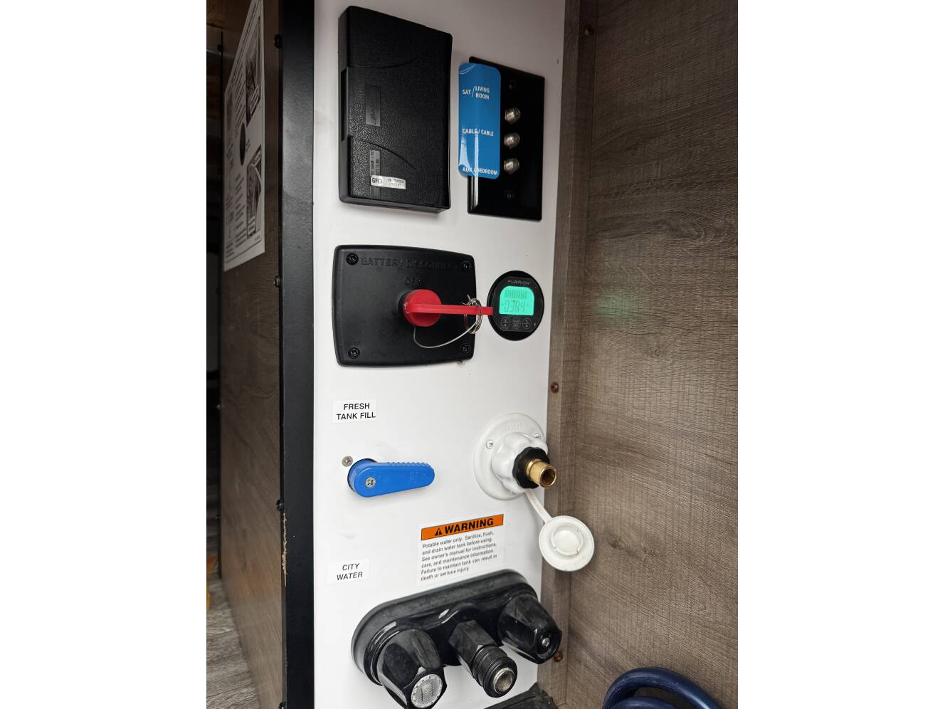 A photo of this 2023 Grand Design IMAGINE 3210BH