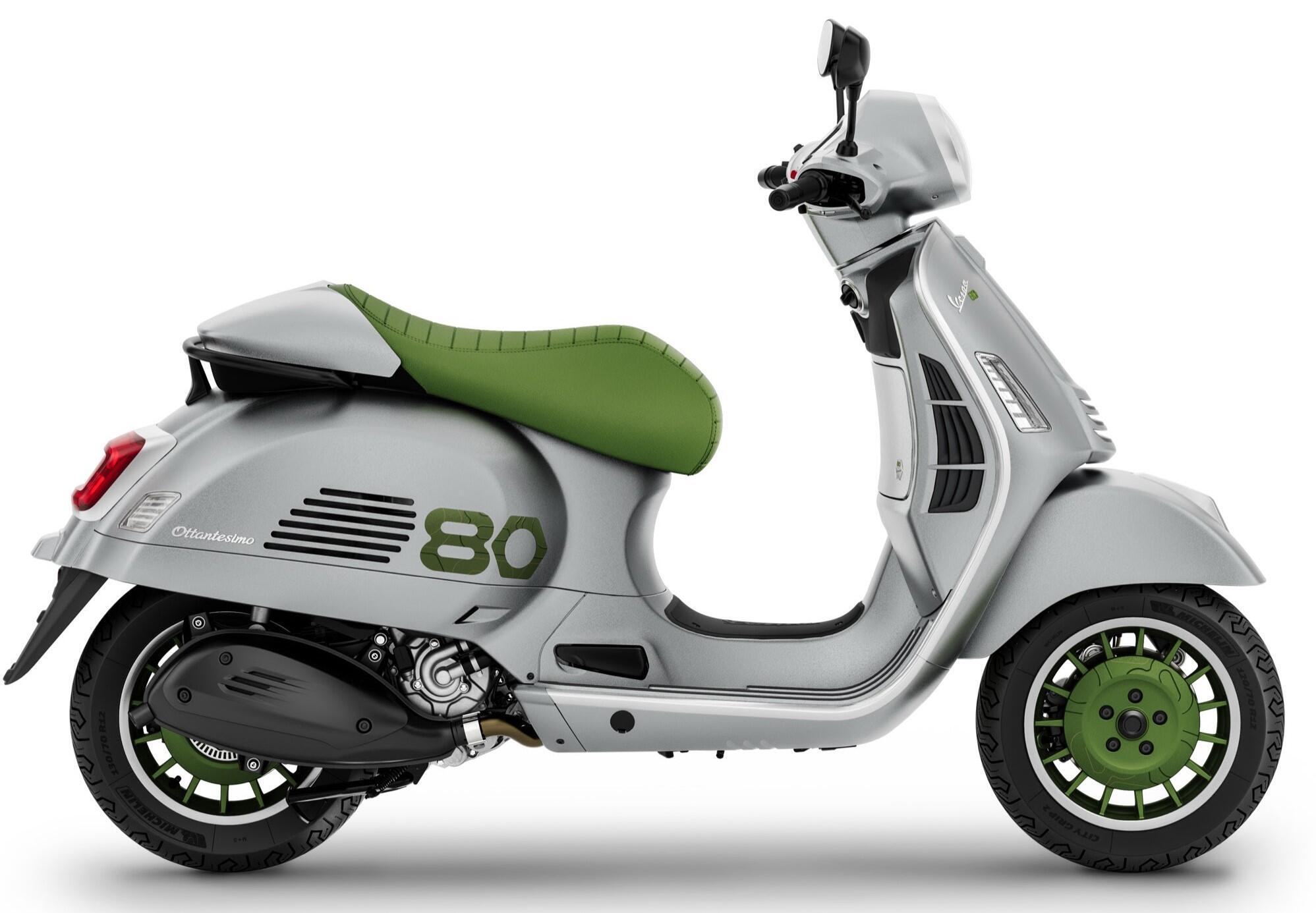 2027 Vespa GTS 310 310 in Chicago, IL