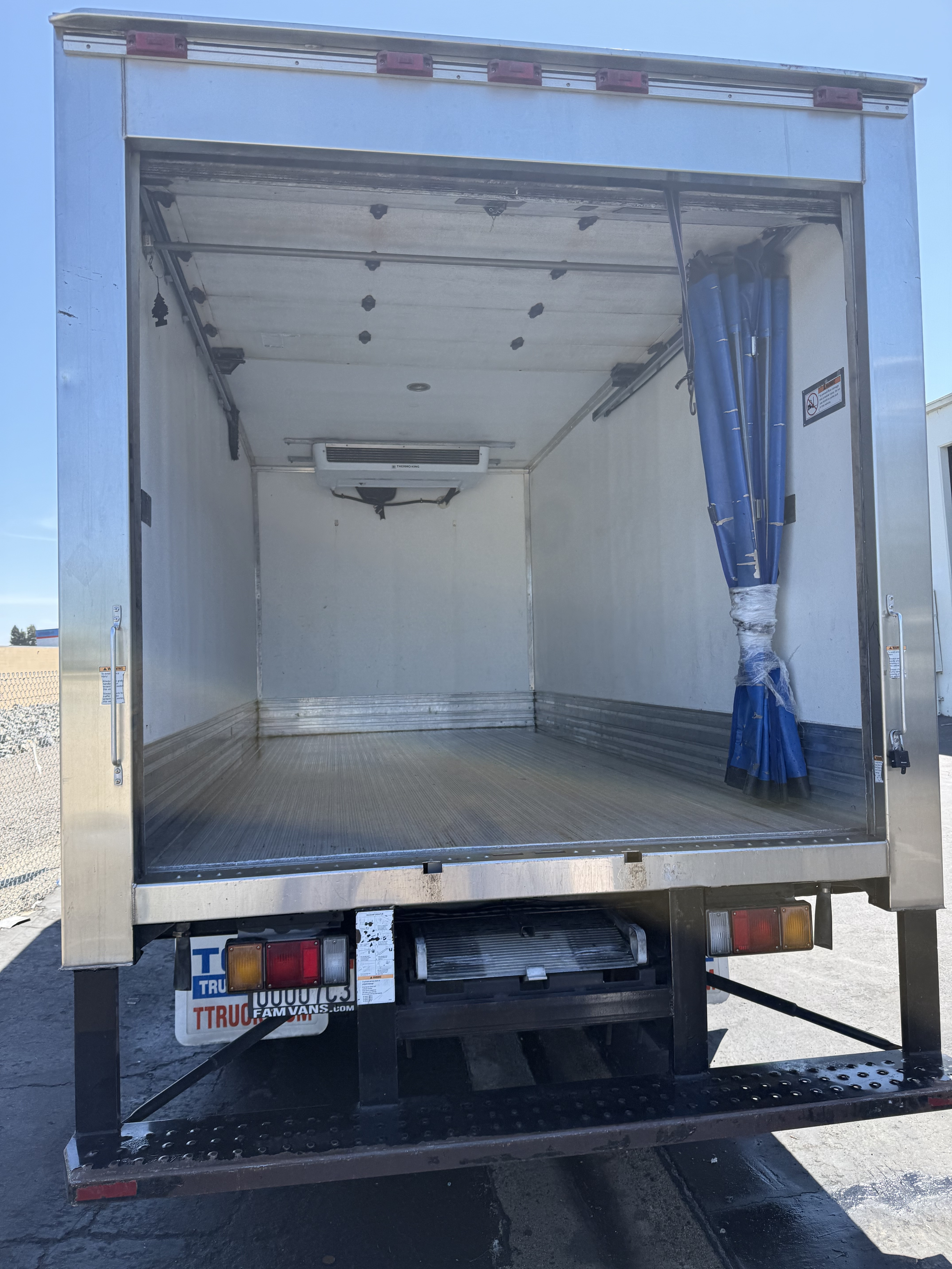 2016 ISUZU NPR in San Juan Capistrano, CA