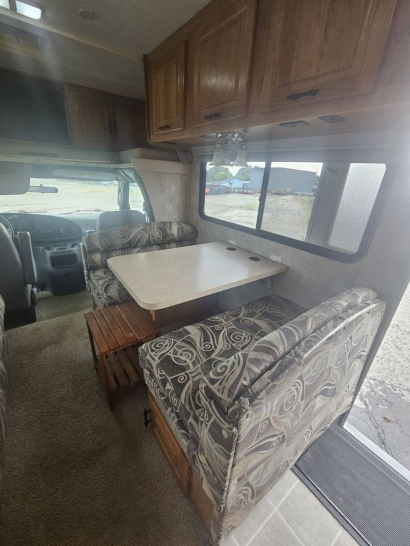 A photo of this 2006 Georgie Boy Maverick 310
