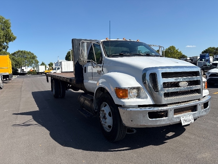2007 FORD F650 in Medley, FL