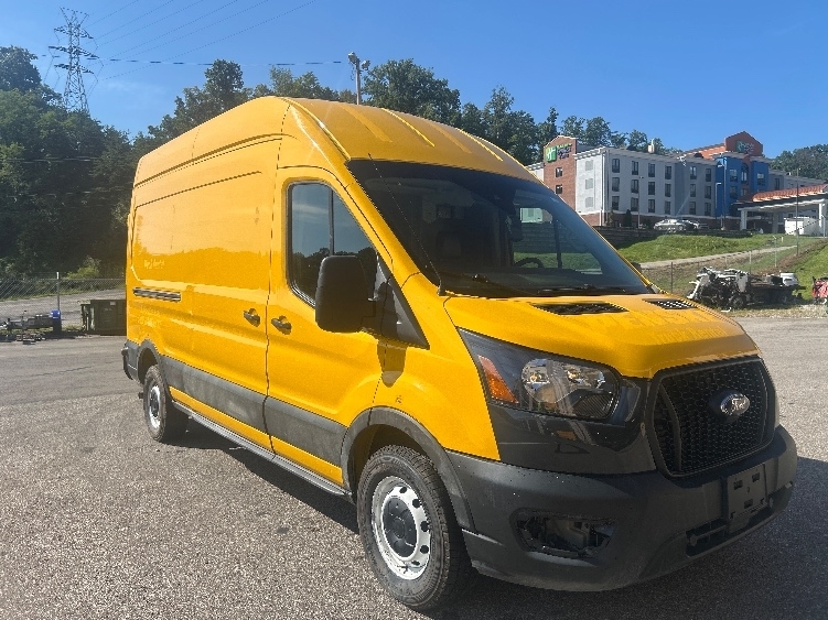 2022 FORD TRANSIT 250 in Millwood, WV