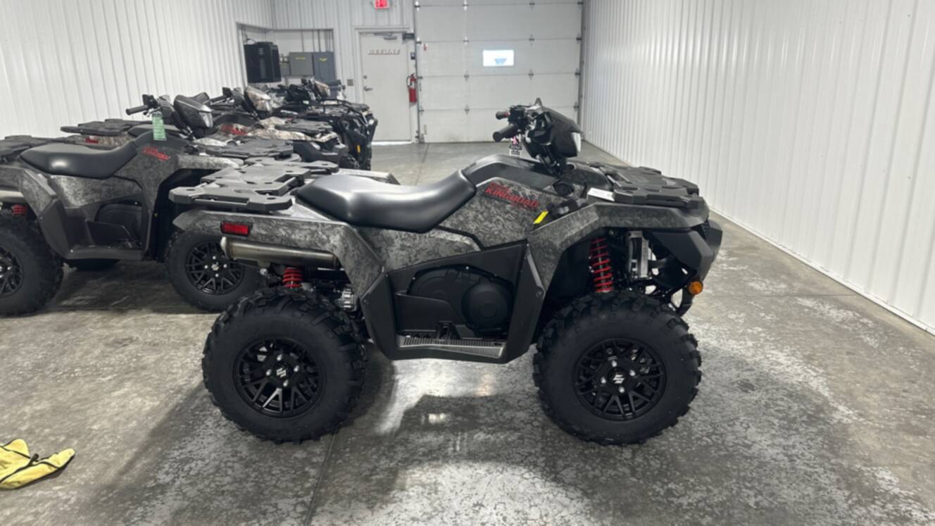 A photo of this 2026 Suzuki KingQuad 500 AXi Power Steering SE