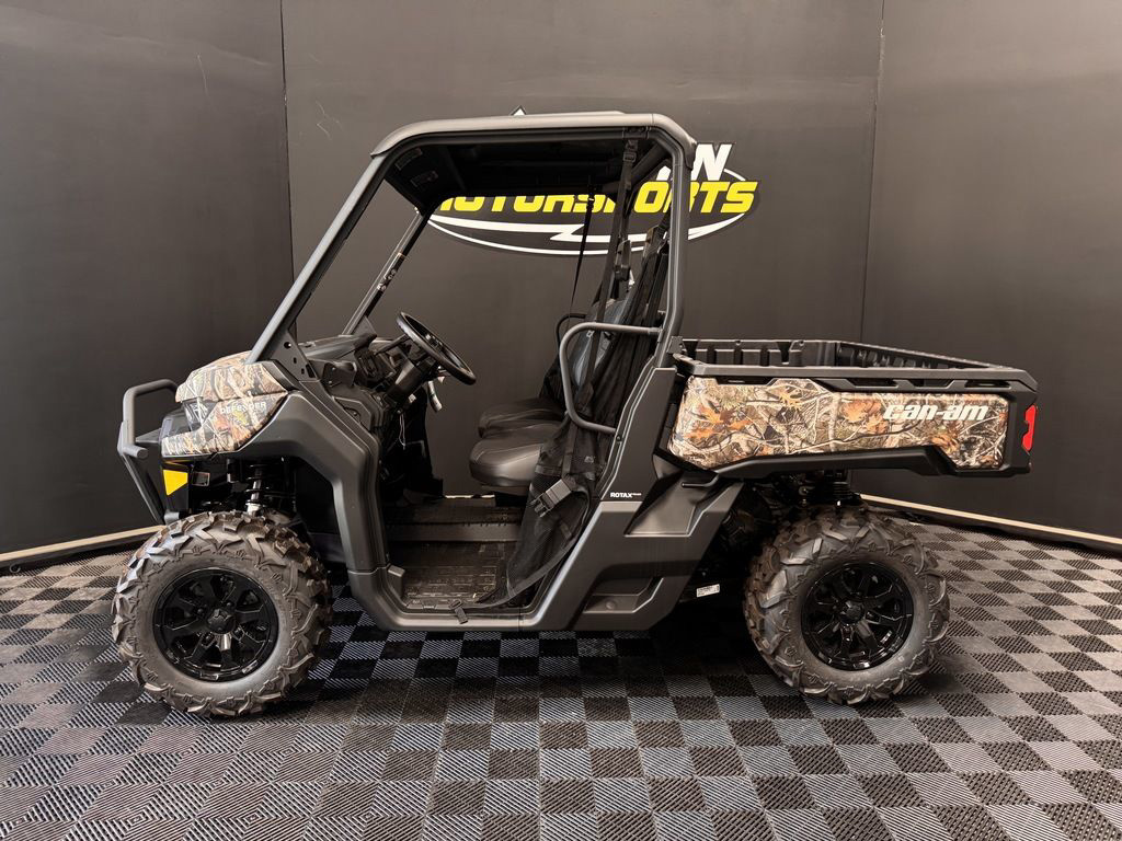 2026 Can-Am Defender XT HD7 Dark Wildland Camo XT CAB HD10 in greeneville TN