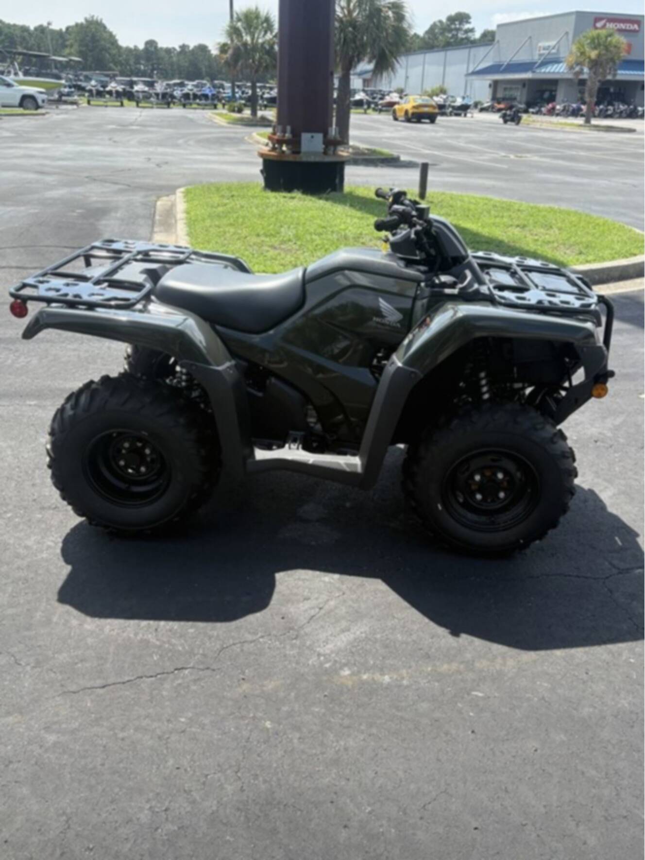 A photo of this 2027 Honda  FourTrax Rancher DCT EPS