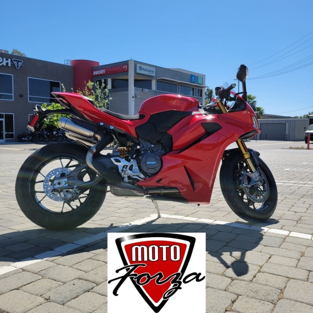 2026 Ducati PANIGALE V2s V2 in Escondido, CA