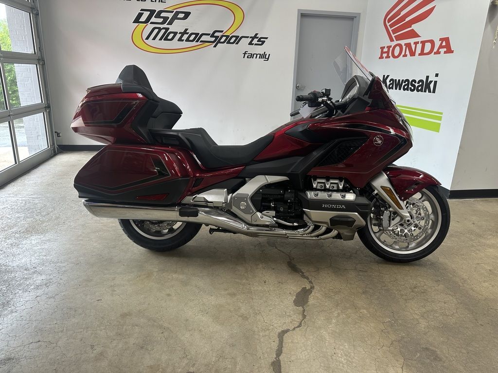 2026 Honda® Gold Wing Tour 1800 TOUR in Barrington, IL
