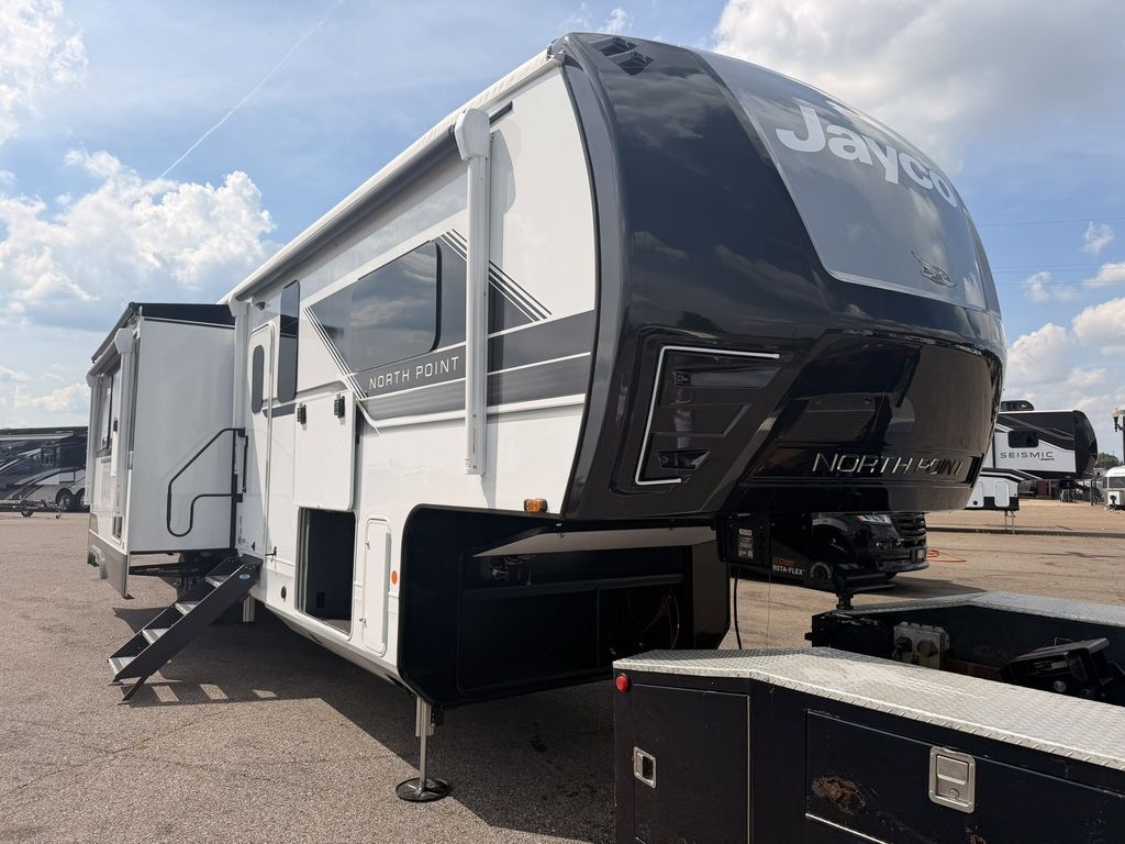 2027 Jayco North Point 395DSDB in southaven MS