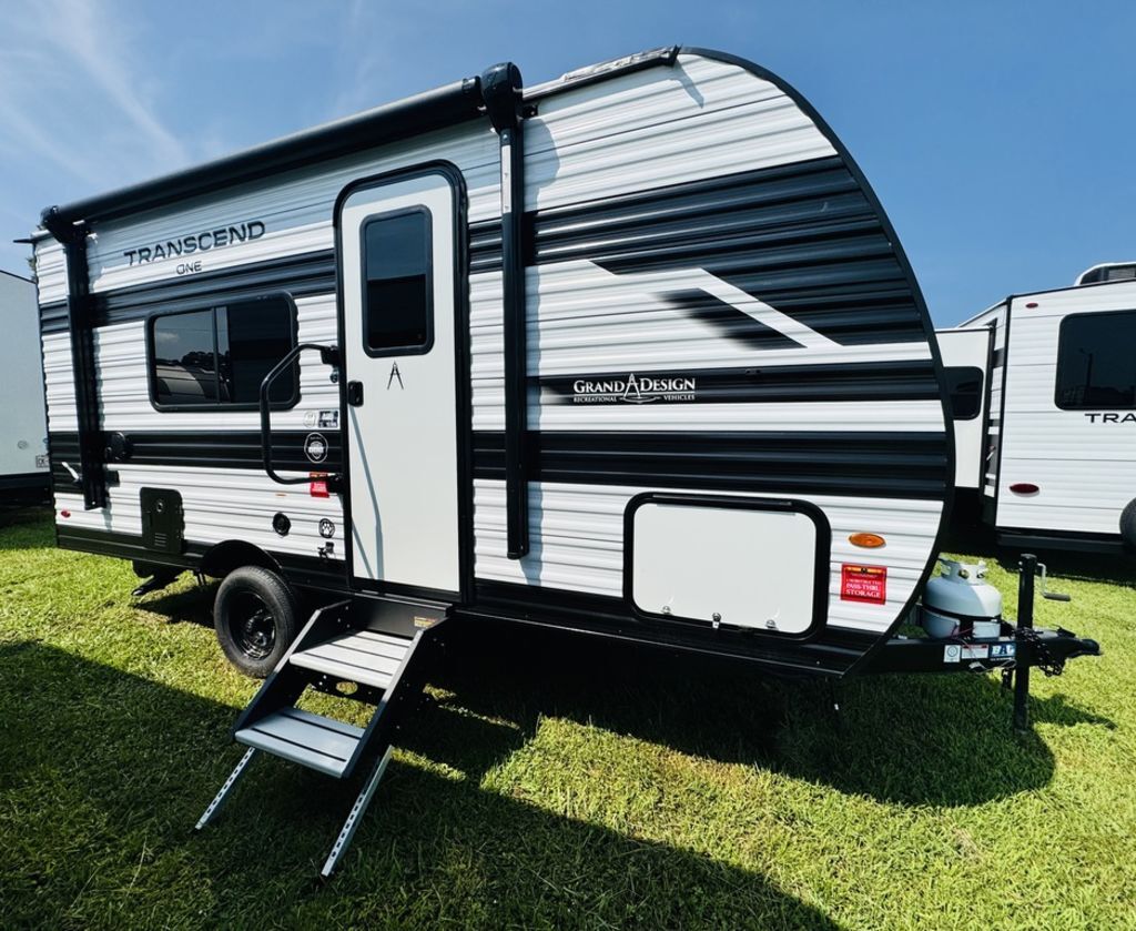 2027 Grand Design Transcend One 151RB in newport NC