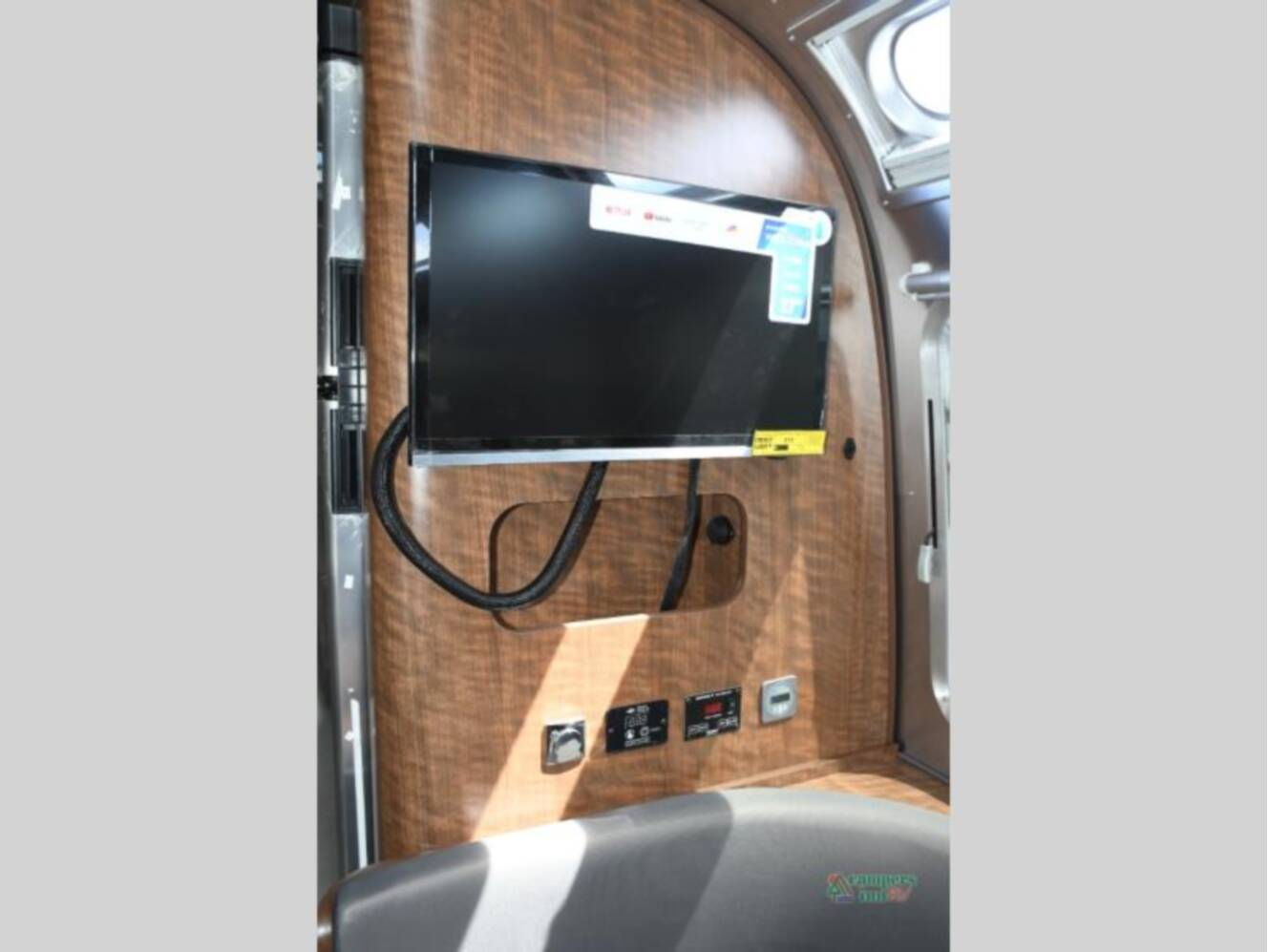 A photo of this 2026 Airstream Globetrotter 30RBT