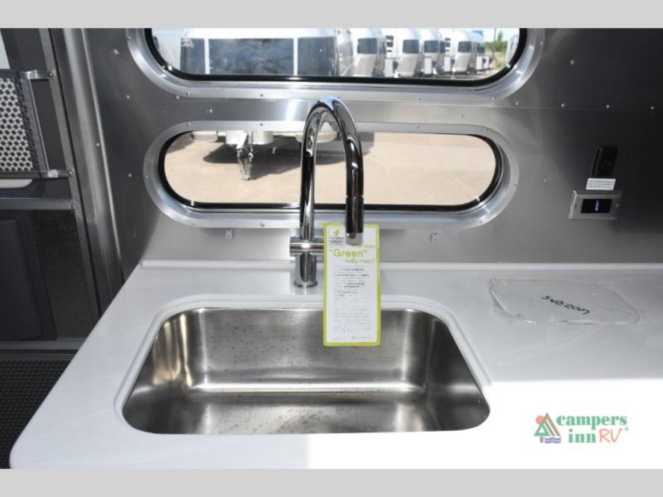 A photo of this 2026 Airstream Globetrotter 30RBT