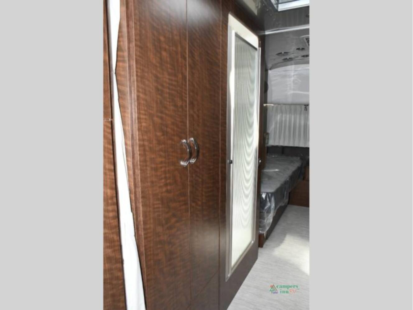 A photo of this 2026 Airstream Globetrotter 30RBT