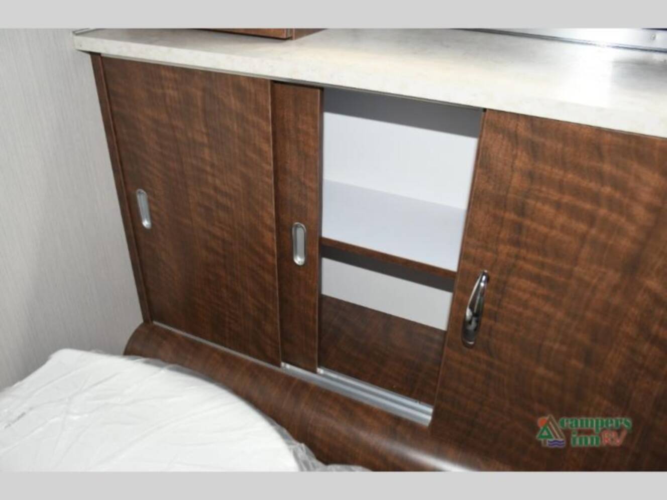 A photo of this 2026 Airstream Globetrotter 30RBT