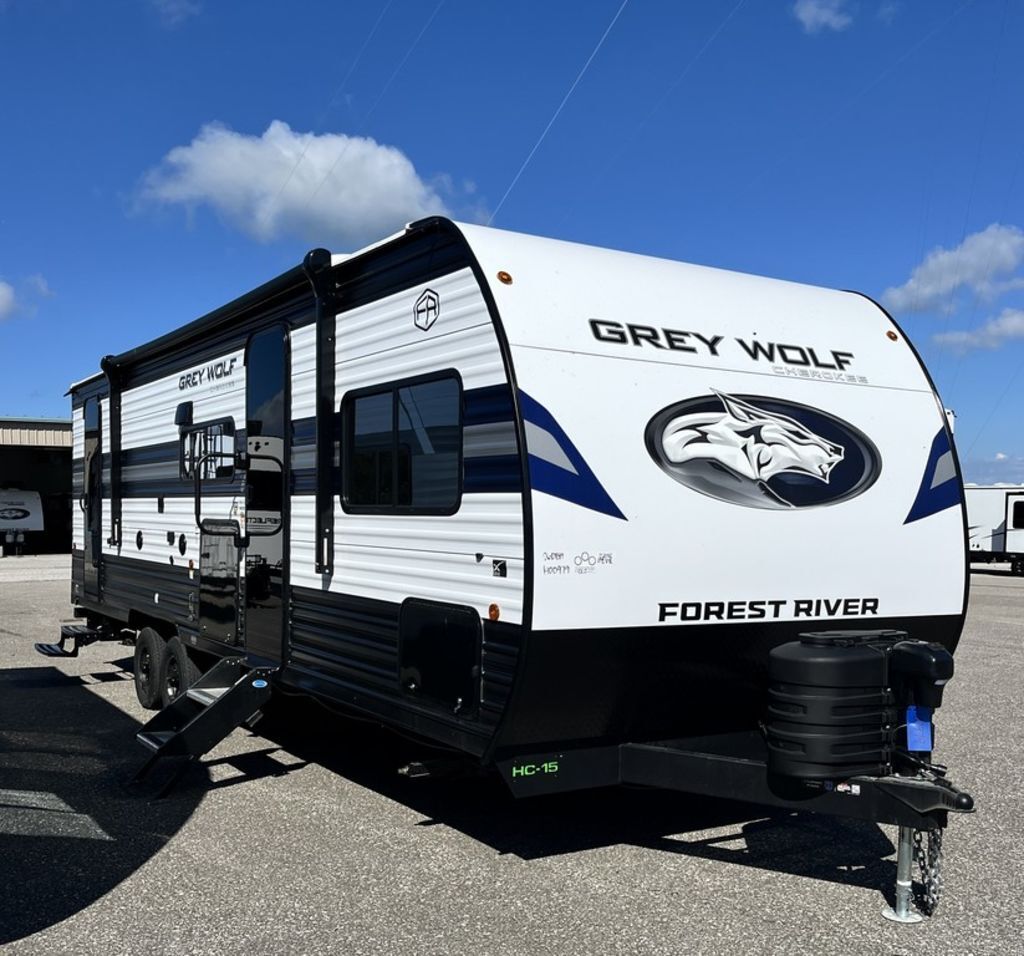 2027 Forest River Cherokee Grey Wolf 26DBH in erie PA
