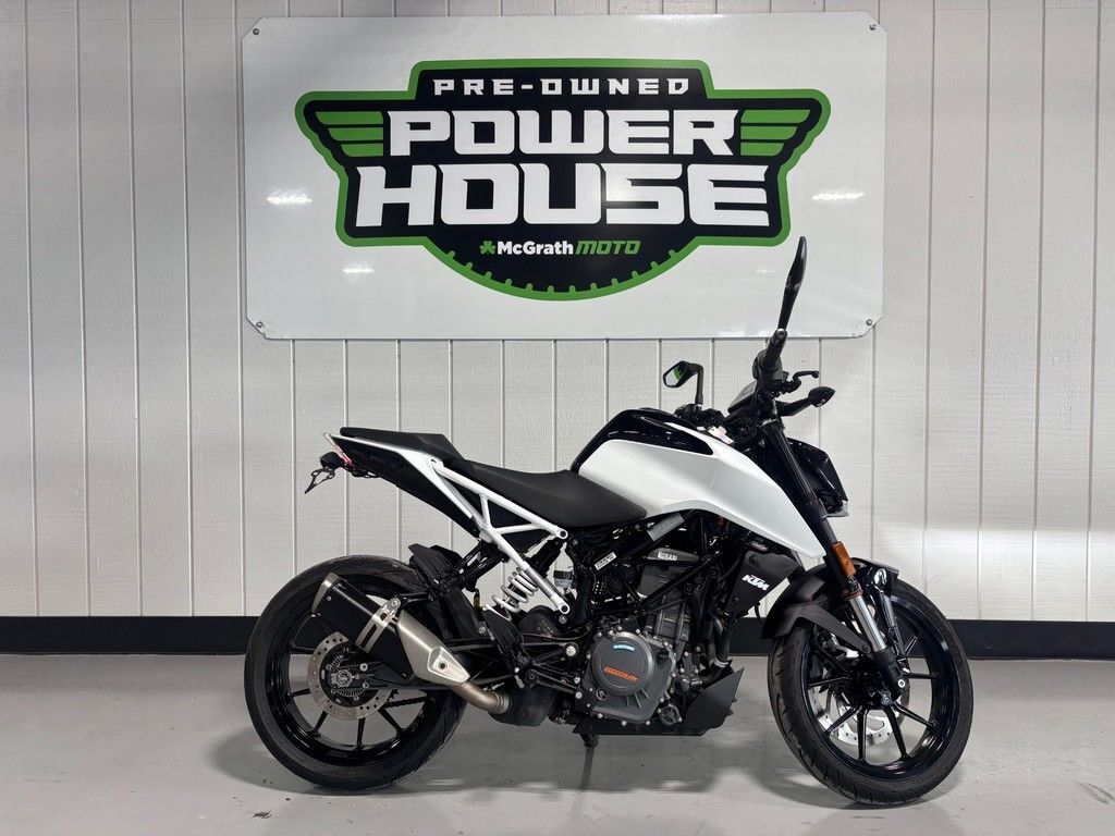 2022 KTM 390 Duke DUKE in Cedar Rapids, IA