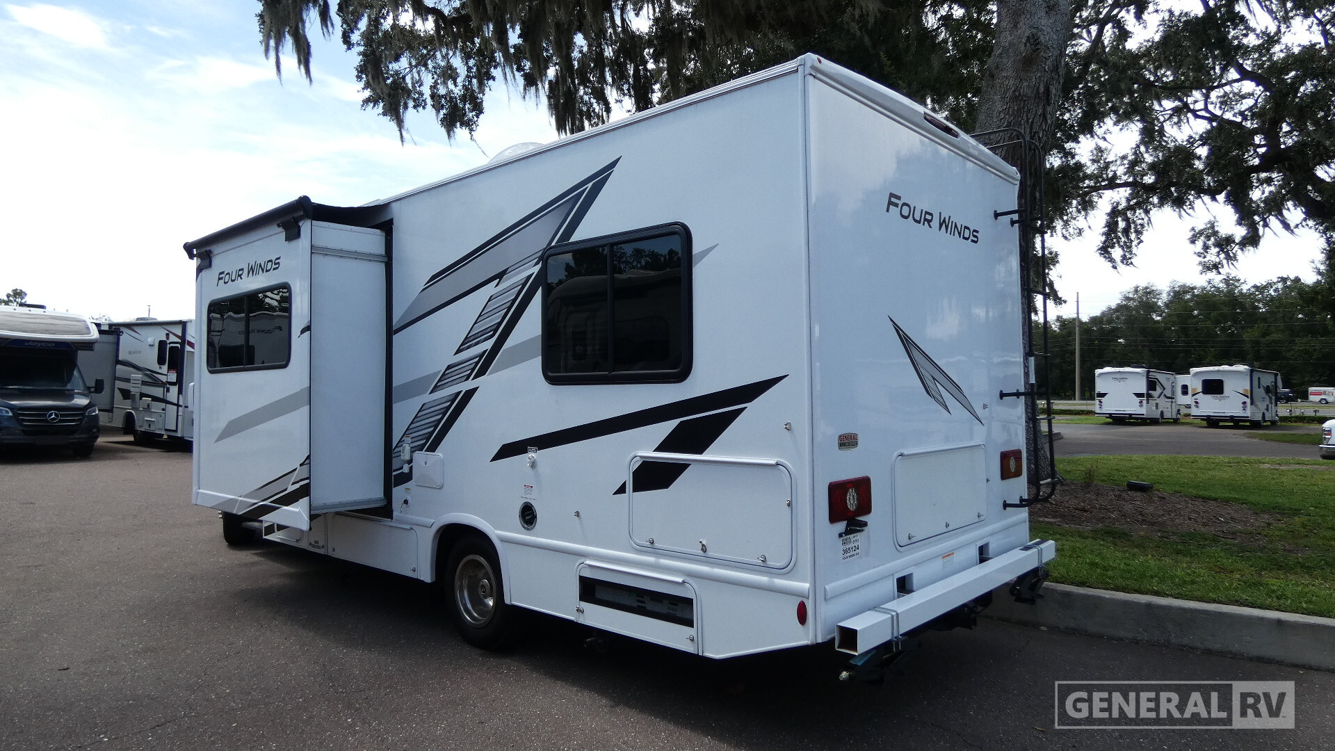 2025 Thor Motor Coach FOUR WINDS 25V Chevy in dover FL