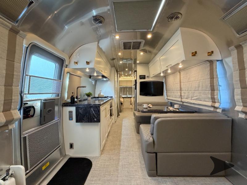 2024 Airstream Classic 30RB in calera AL