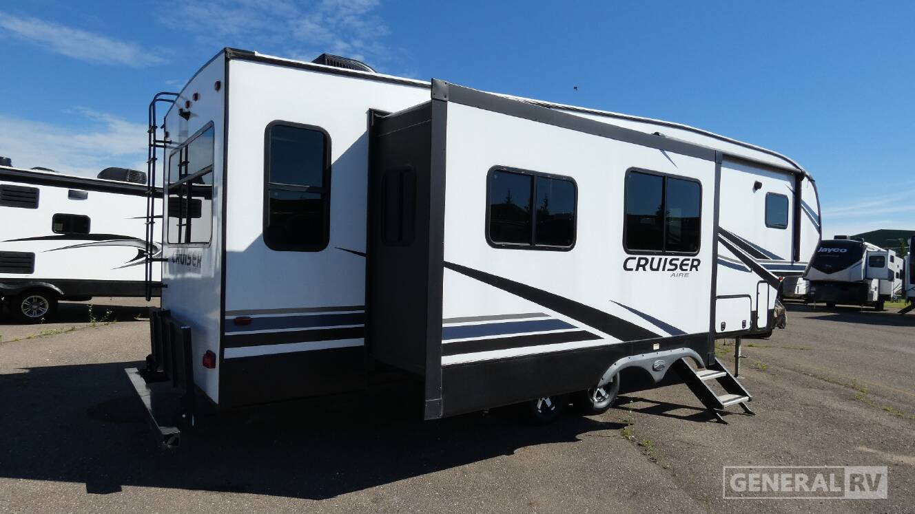 A photo of this 2019 Crossroads Rv CRUISER AIRE 29SI