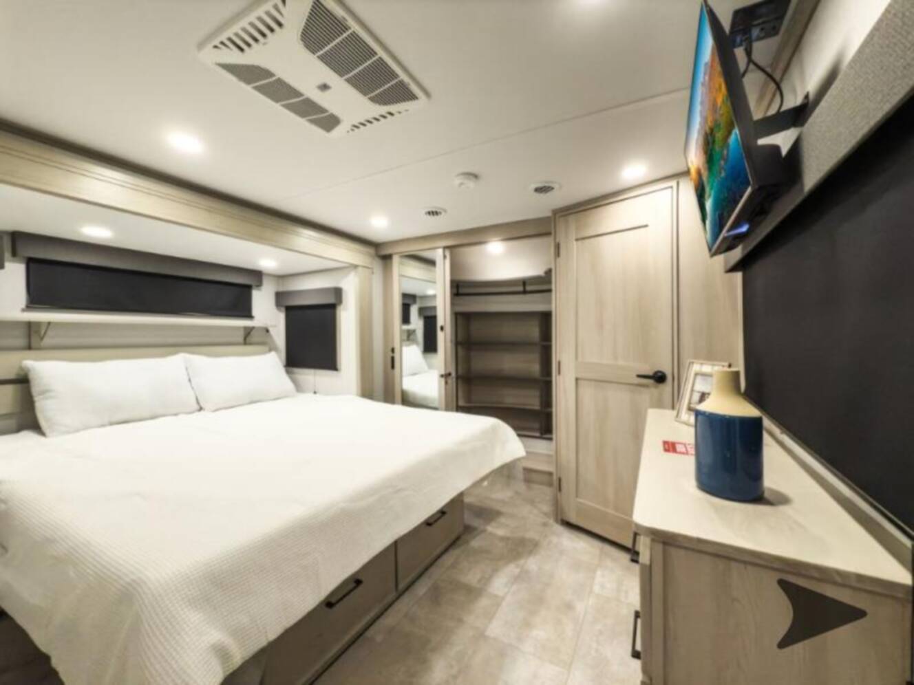 A photo of this 2026 Grand Design Solitude 391DL