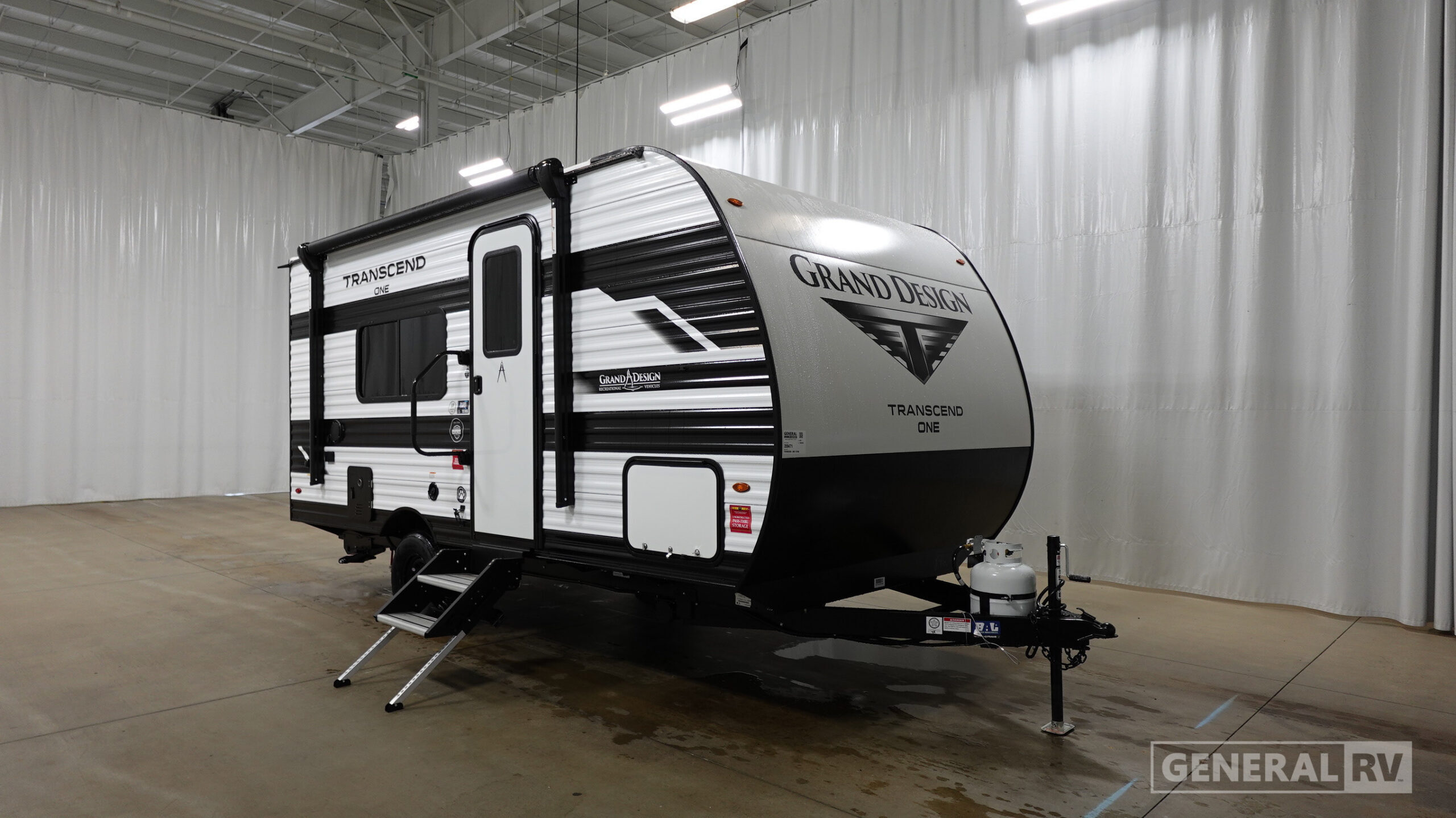 2027 Grand Design TRANSCEND-ONE 151RB in west chester PA