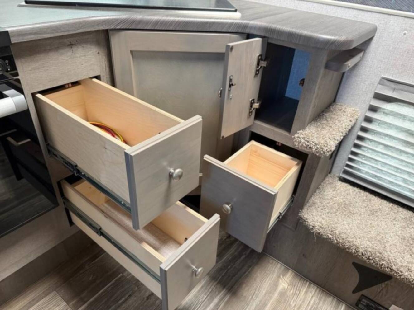 A photo of this 2026 Northwood Arctic Fox 811