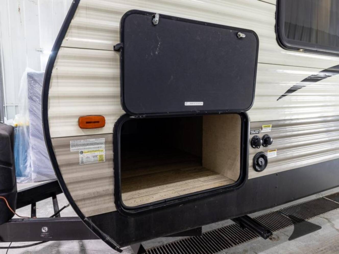 A photo of this 2018 Kz Sportsmen 281RL