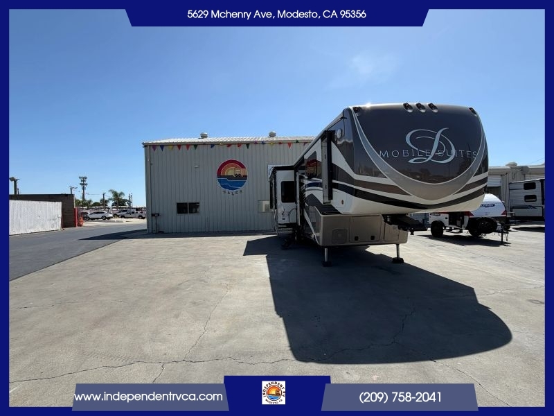 2016 DRV Mobile Suites Fifth Wheel 36RSSB3 in modesto CA