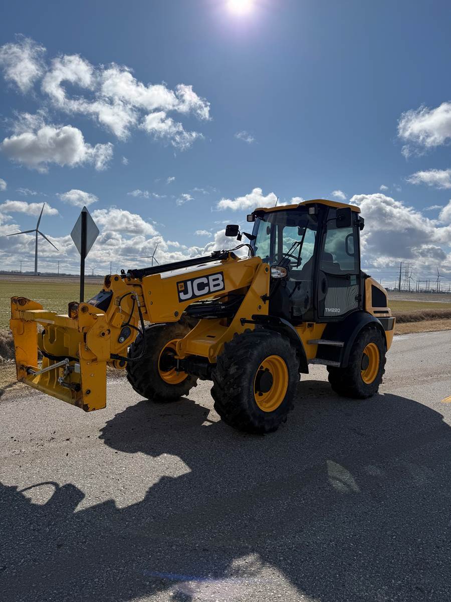 2022 JCB TM220 in Wayne, MI