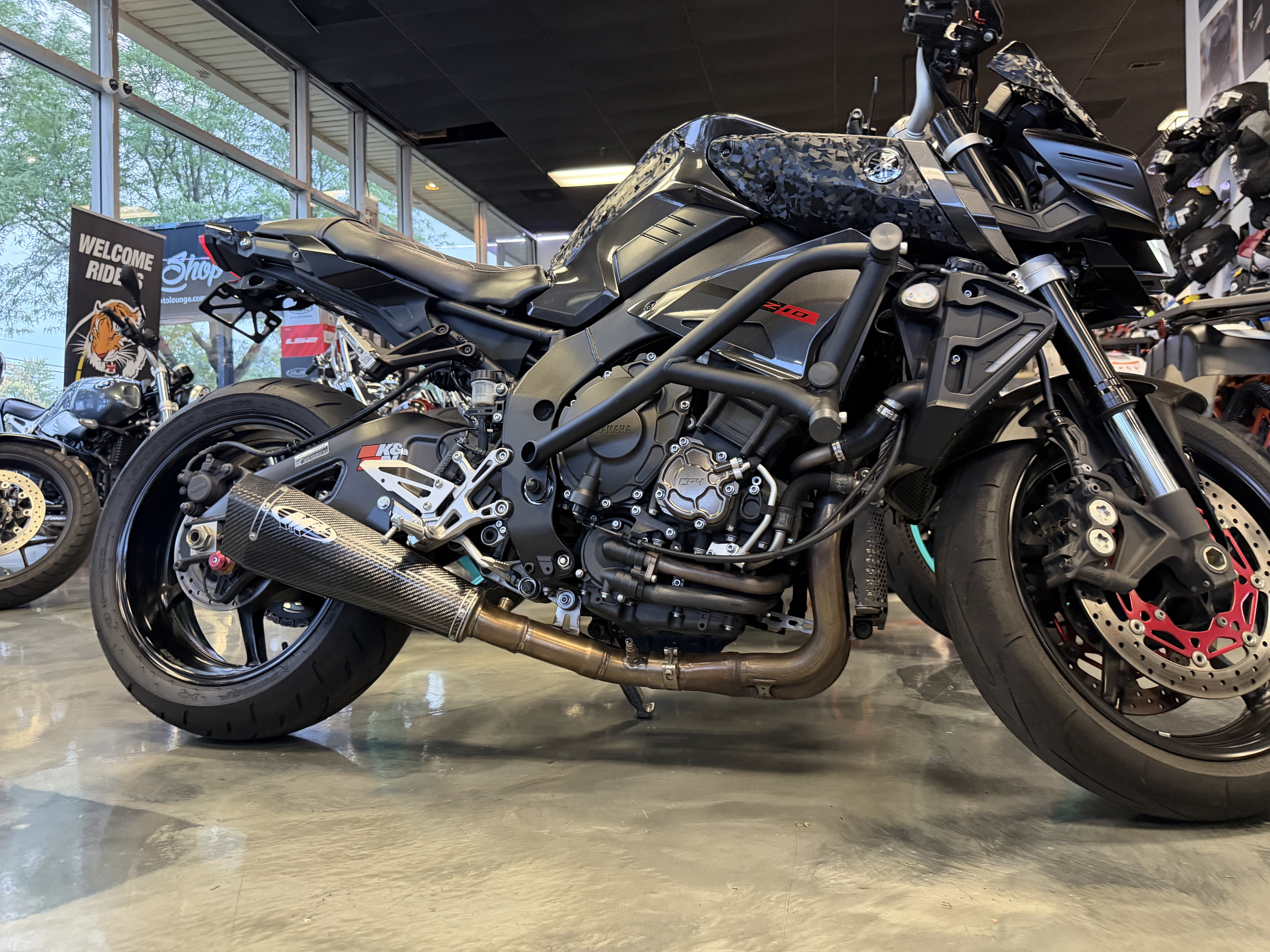 2017 Yamaha FZ10 10 in Arlington Heights, IL