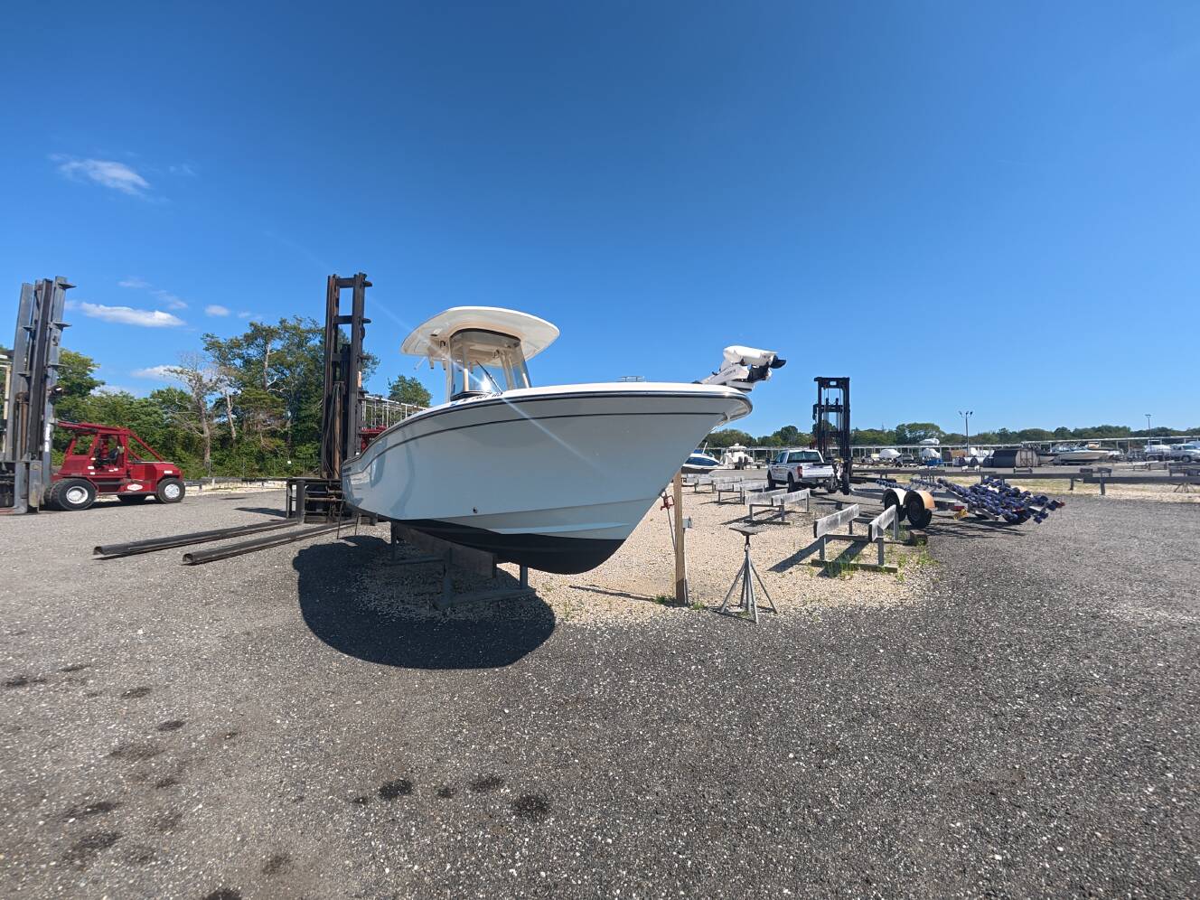 A photo of this 2025 Grady-White Fisherman 236